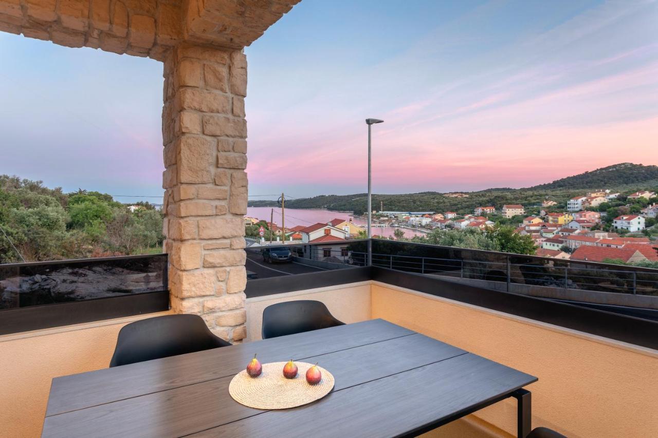 Teona Luxury Apartment With Jacuzzi And Terrace Sea View Sali  Kültér fotó