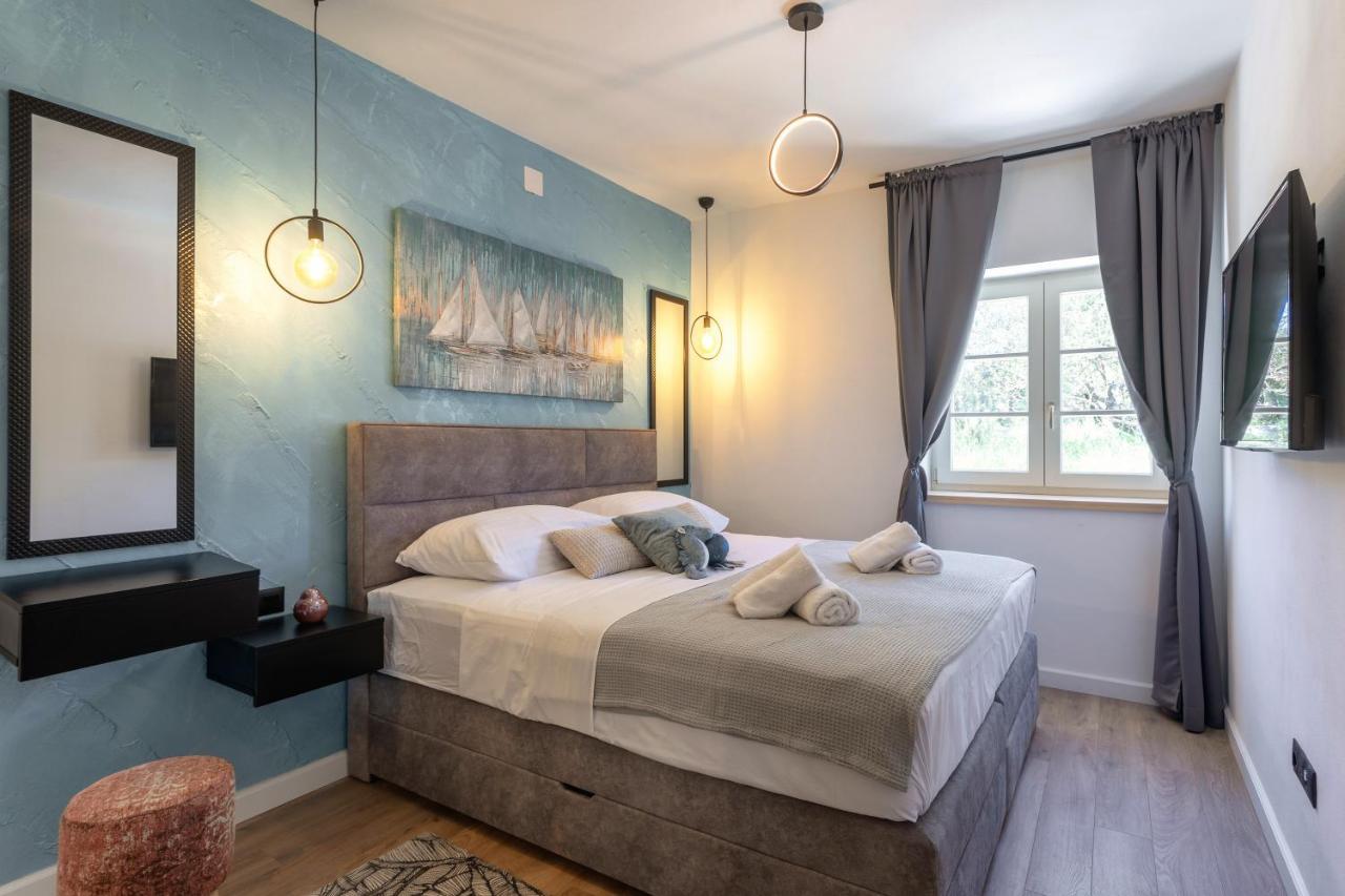 Teona Luxury Apartment With Jacuzzi And Terrace Sea View Sali  Kültér fotó