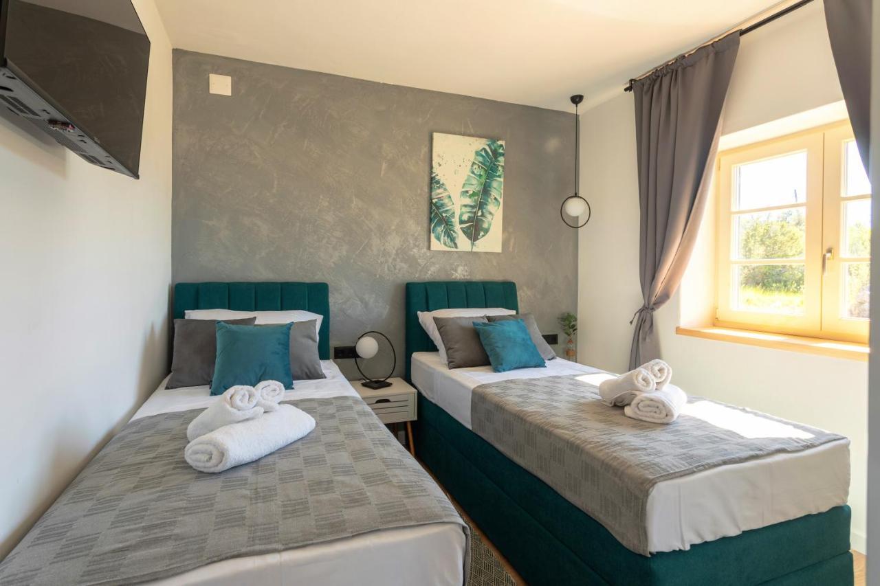 Teona Luxury Apartment With Jacuzzi And Terrace Sea View Sali  Kültér fotó