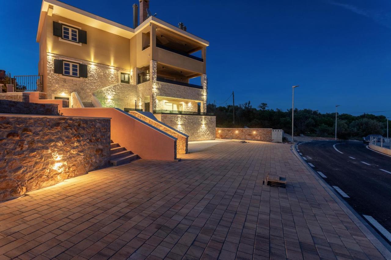 Teona Luxury Apartment With Jacuzzi And Terrace Sea View Sali  Kültér fotó